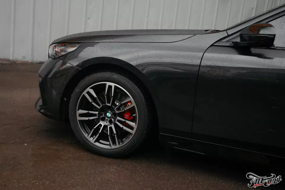 Защитили зоны риска BMW 5 полиуретаном